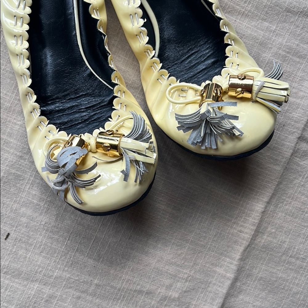 Tory Burch Yellow Flats - Picture 6 of 10